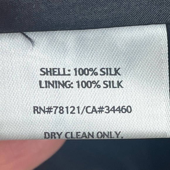 Eileen Fisher Women's 100% Silk Black Crinkle Magnetic Button Jacket Sz LP - Picture 7 of 15